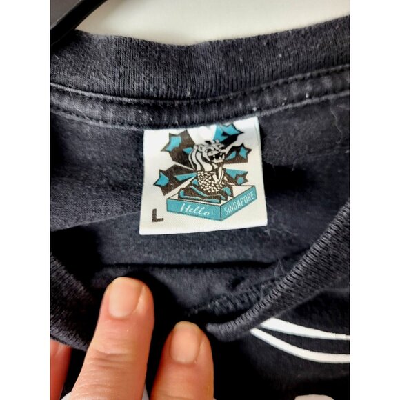 Merlion Singapore T-Shirt National Icon Mascot Size Large - Picture 3 of 3